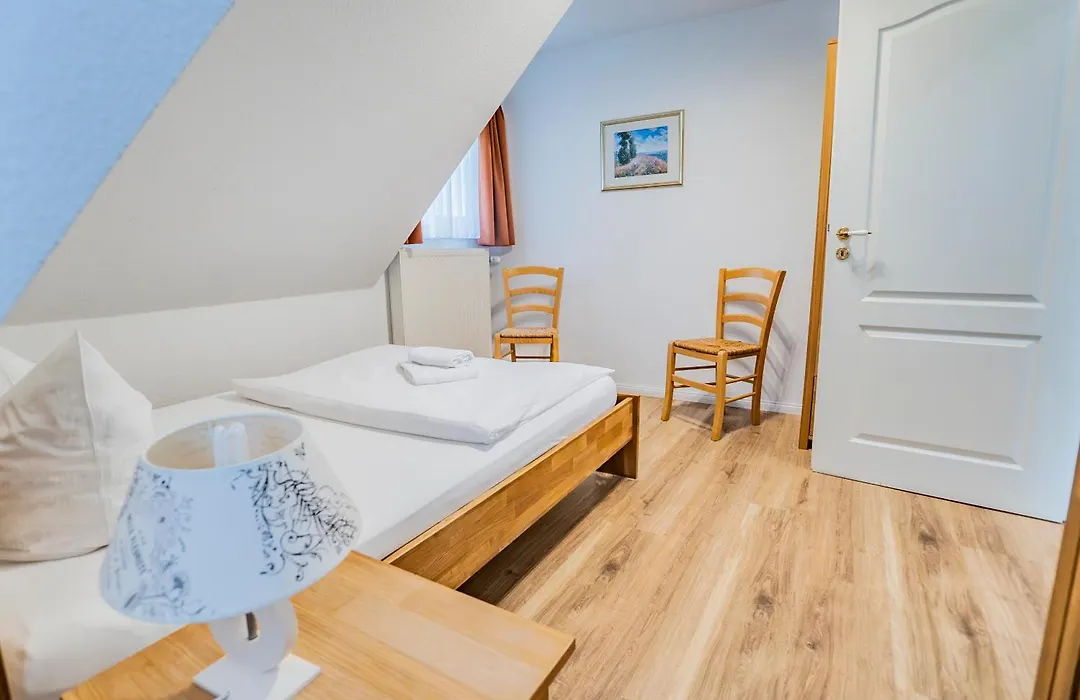 Hotel Waldhalle-1